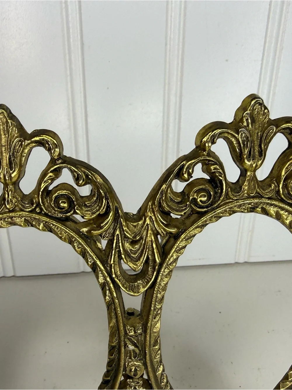 Antique Brass Tone Double Oval Frame with Stand, Vintage Art Nouveau Ornate Fram